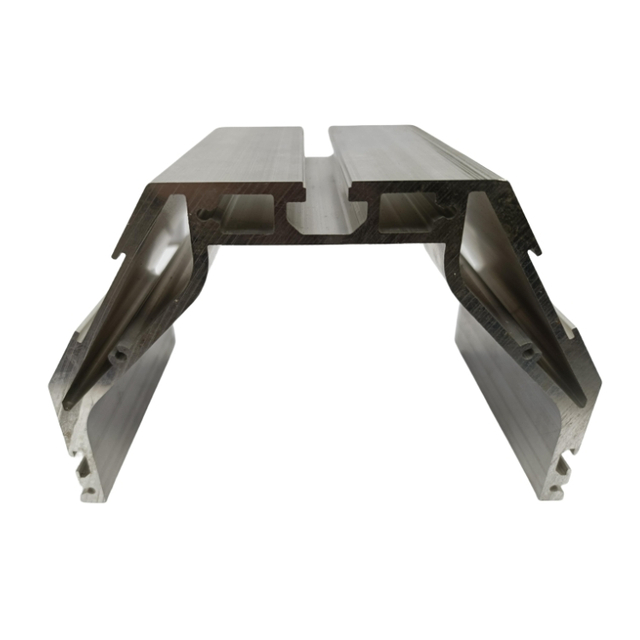 Aluminium-Geb&auml;udetr&auml;ger f&uuml;r den Au&szlig;enbereich